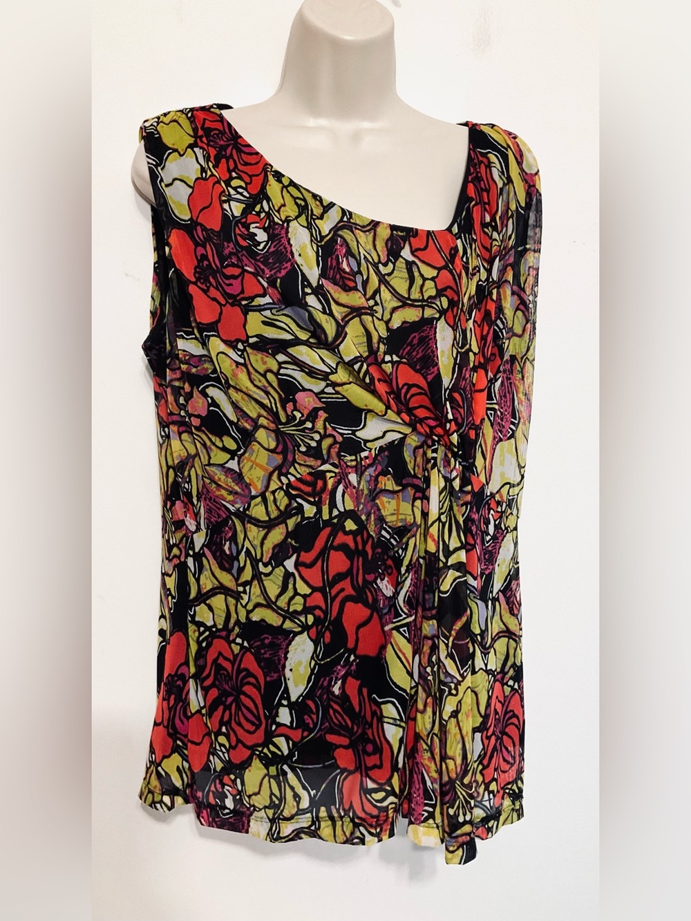 Tribal Floral Print Sleeveless Women’s Top gathered front bright colors.
